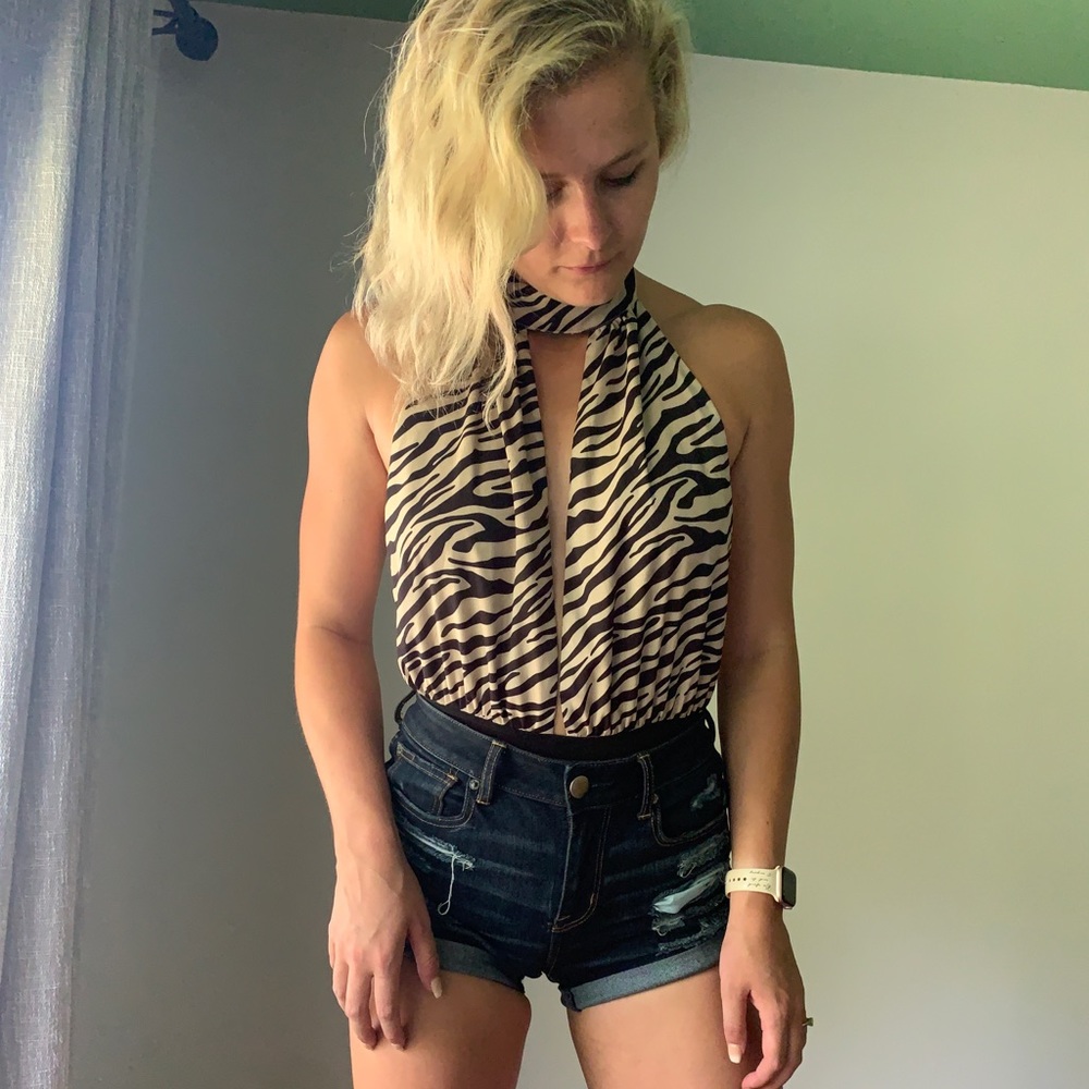 Boohoo Backless Zebra Bodysuit - M
